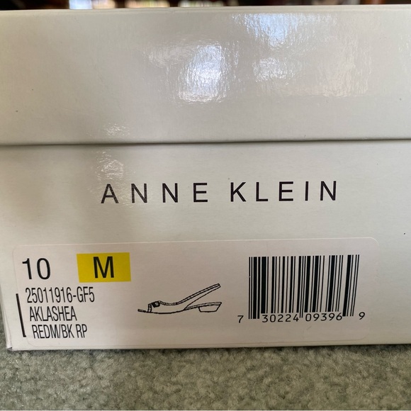 Anne Klein "iflex" 1.5" Heel Peep Toe Slingback Floral and Black ~10 M~ Classy - Picture 13 of 13